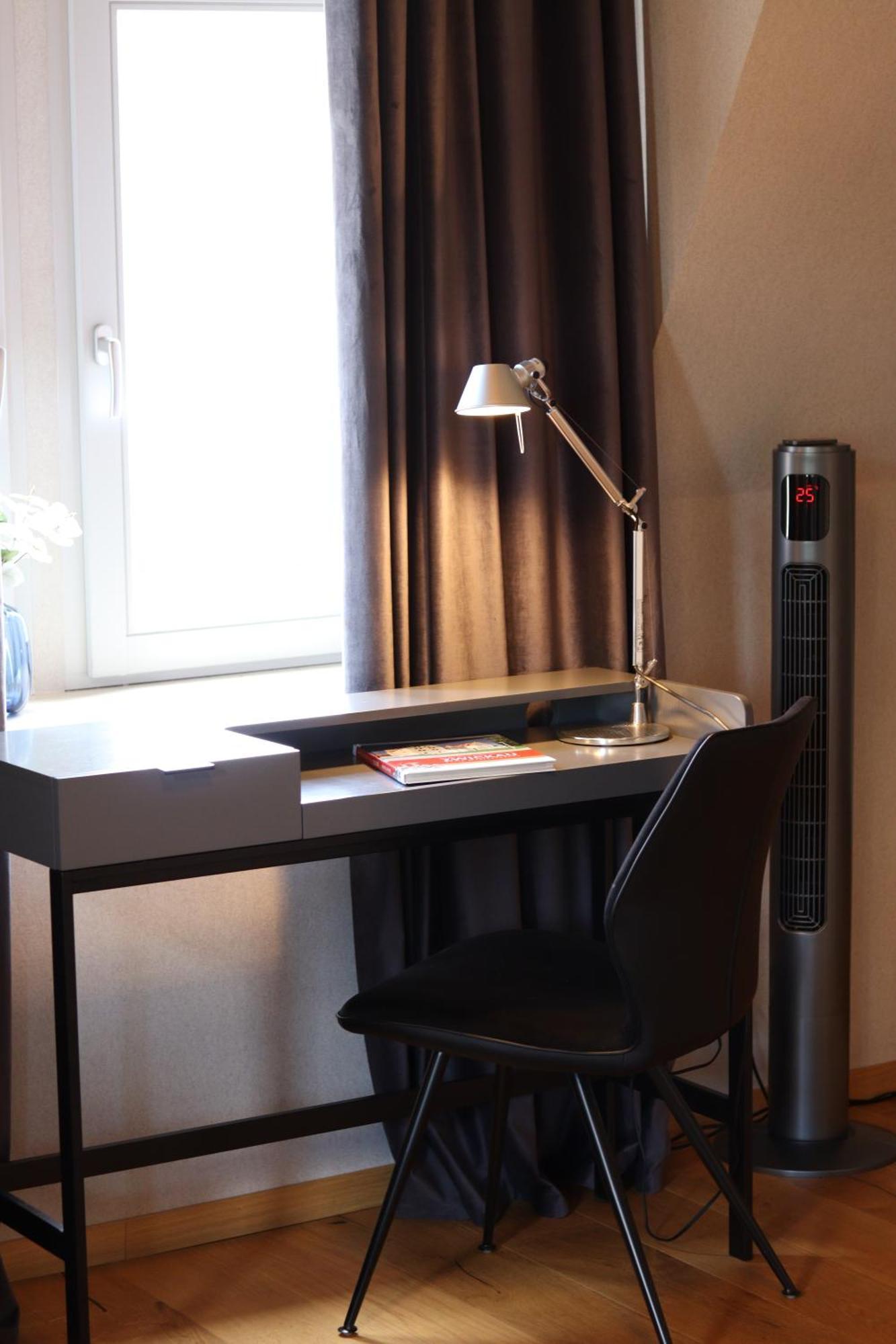 Apartmenthaus Am Dom Maisonette Mit Parkplatz Zwickau Buitenkant foto